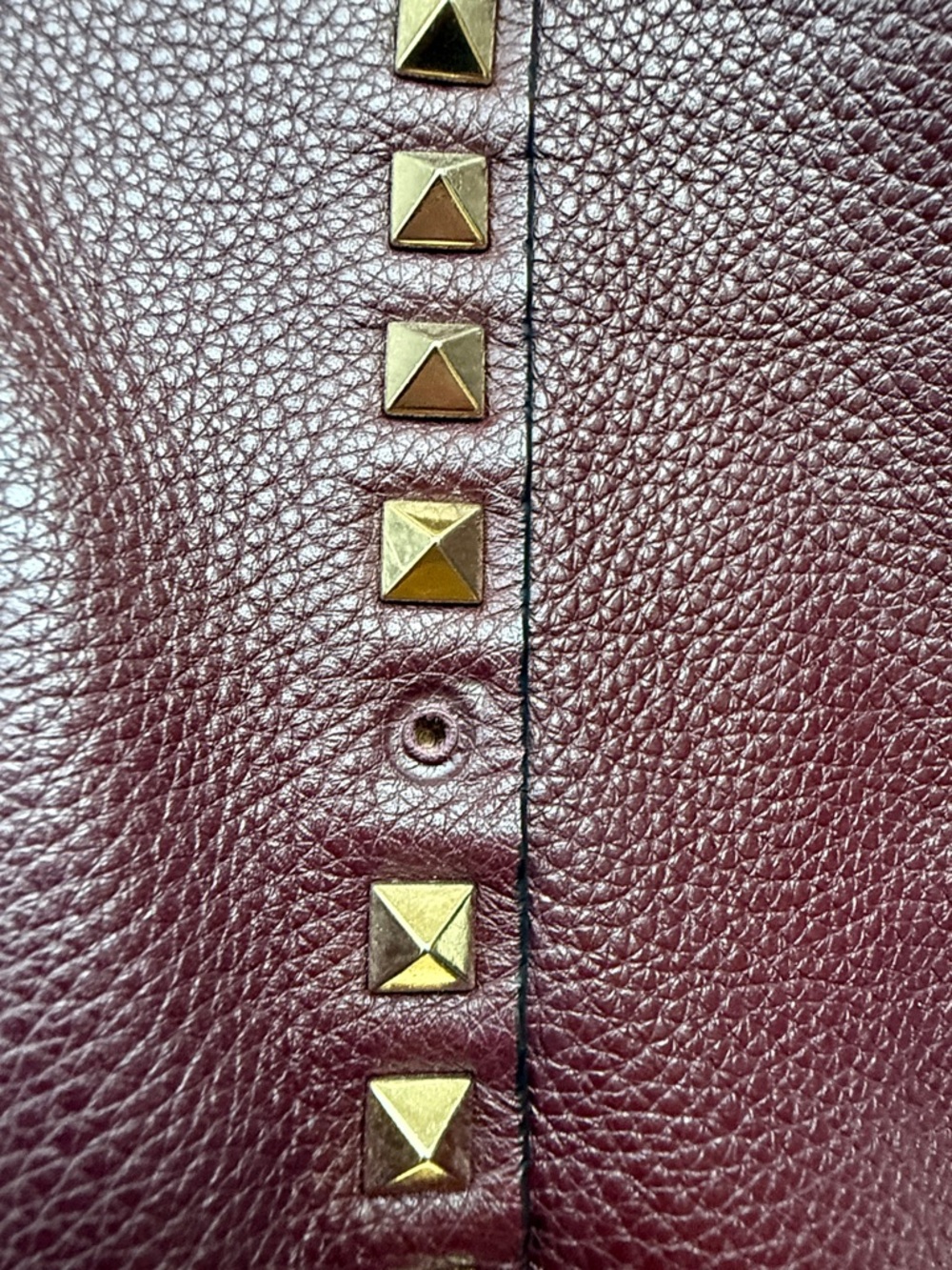 Valentino Garavani Burgundy Leather Rockstud Tote - Picture 5 of 8